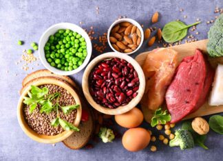 De essentiële gids voor eiwitten: waarom je het nodig hebt en hoe je er genoeg van krijgt