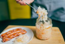 Дивовижні корисні властивості квашеної капусти