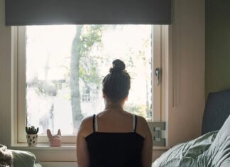 Depressione nelle donne: comprendere la lotta silenziosa e trovare sostegno