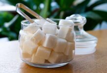 Чи справді тростинний цукор шкідливий для вас?