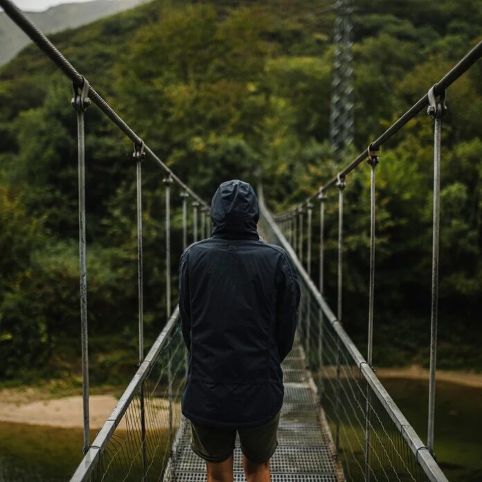 f7bd3c05-81fc-42ab-a317-2bd876800078