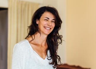 Strategie olistiche per ridurre il rischio di cancro cervicale: la guida di un medico