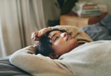 Завжди маєте порушення сну? У вас може бути дефіцит цього мінералу