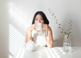 Напиток долголетия: как умеренное потребление кофе поддерживает здоровье в долгосрочной перспективе