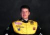 Чому гонщики NASCAR покладаються на вогнестійкі костюми з Номексу для виживання