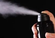 Evoluce deodorantů: Jak Sumerové, spreje a tyčinky změnily kontrolu tělesného pachu